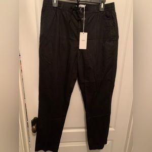 closed mens pants